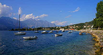 2 Case con appartamenti Garda Veneto